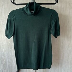 Brand new Mango turtleneck sweater, Size M